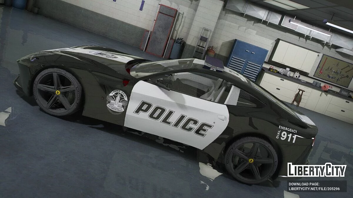 Ferrari F12 Berlinetta Police v1.0 / GTA 5