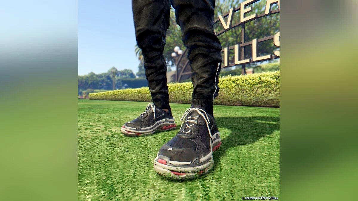 Balenciaga Triple S - 8 Color Retexture 1.0 / GTA 5