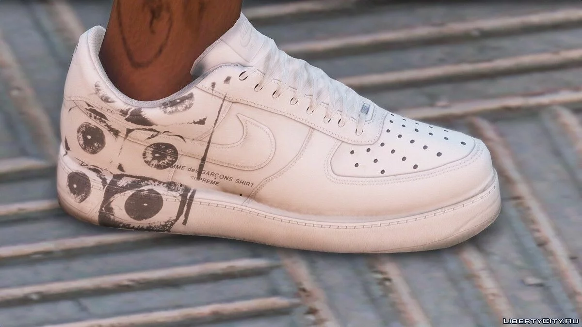 Белые кроссовки Air Force 1 / GTA 5