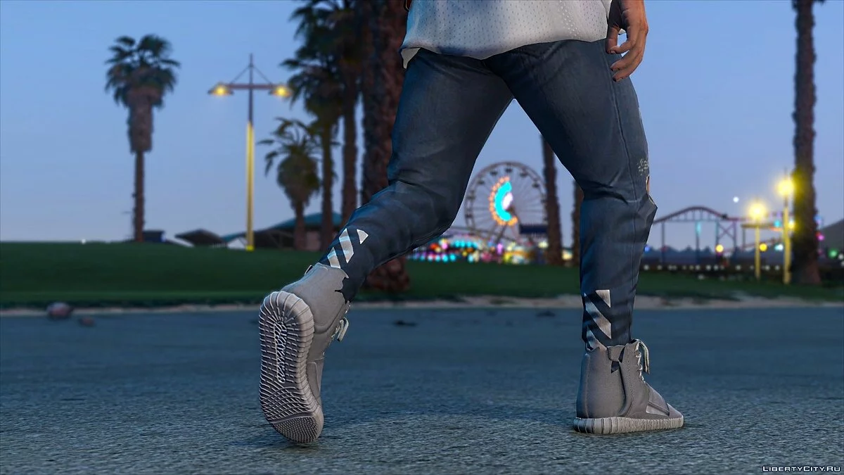 Хайтопы Adidas Yeezy 750 Boost / GTA 5