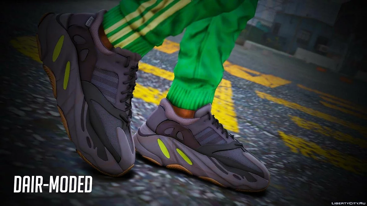 Кроссовки Adidas Yeezy  / GTA 5