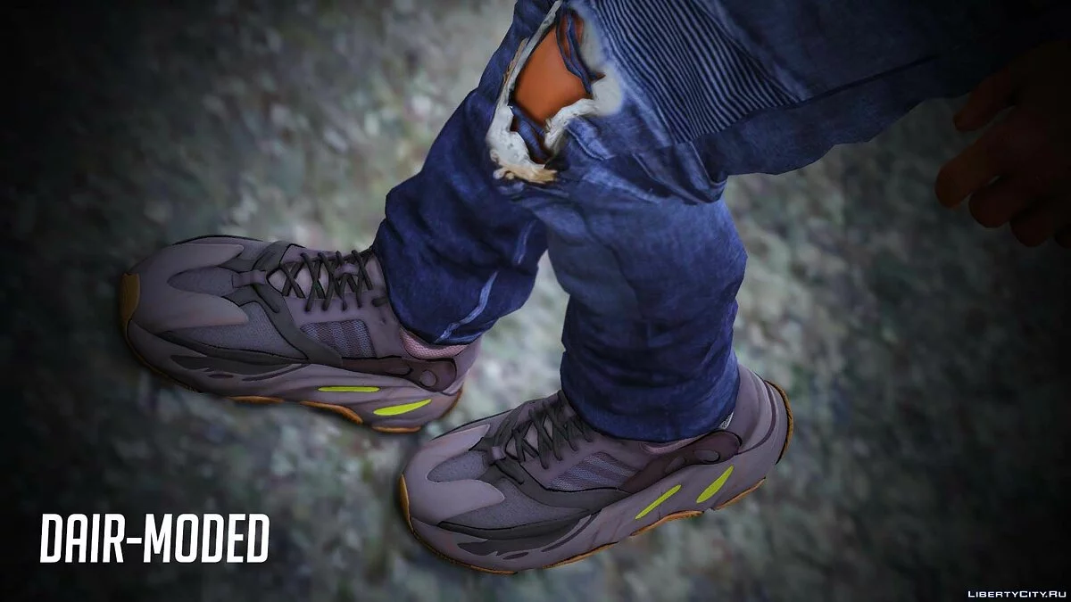 Кроссовки Adidas Yeezy  / GTA 5