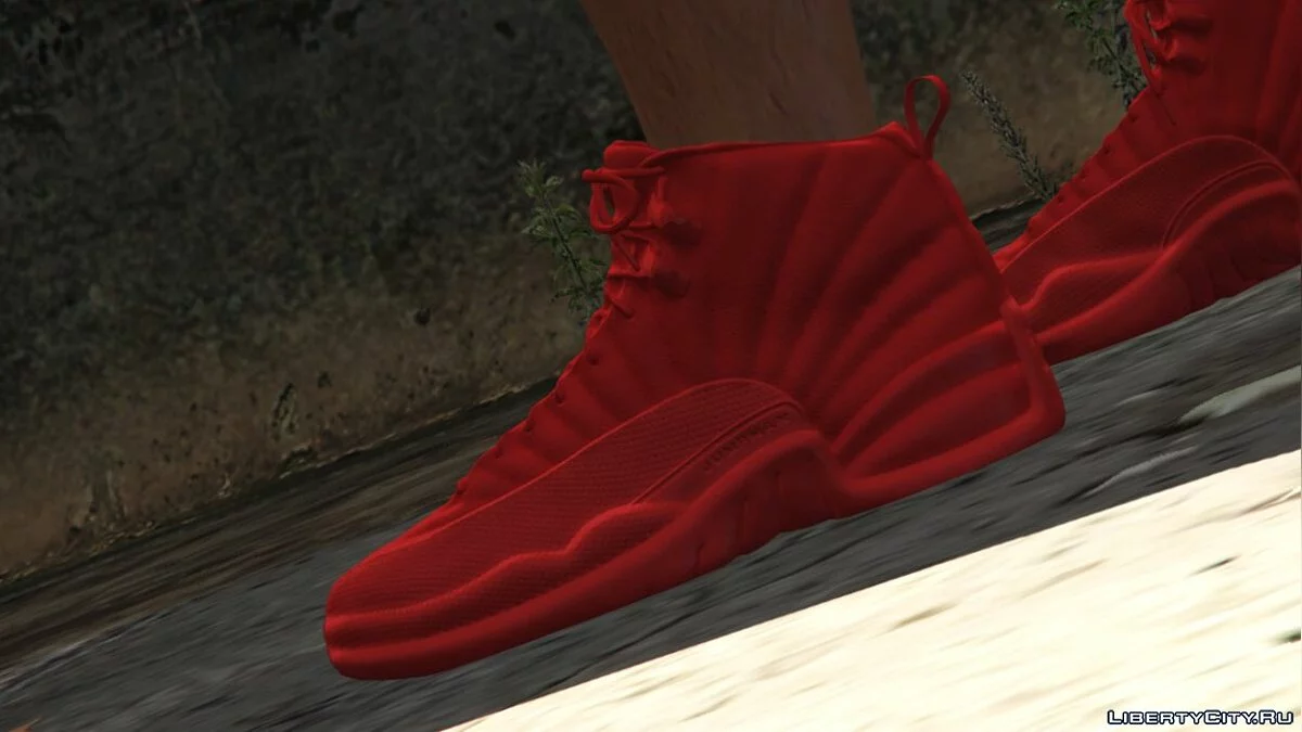 Кроссовки Air Jordan 12's “Gym Red” / GTA 5