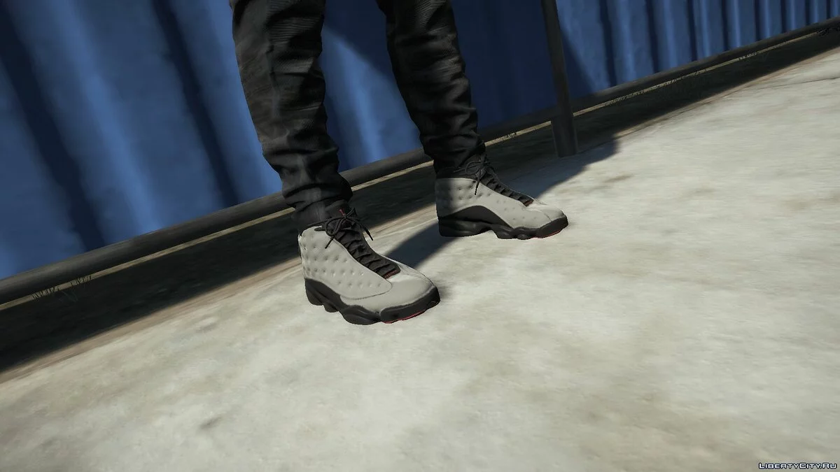 Jordan 13 Reflective Silver / GTA 5