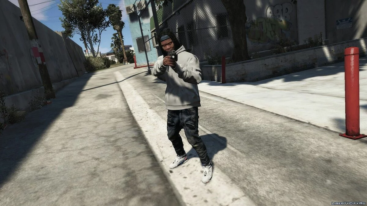 Кроссовки South Beach Jordan 8's / GTA 5