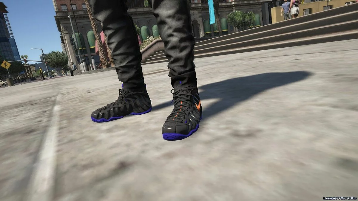 Knicks Foamposite Pro кроссовки и Knicks худи / GTA 5
