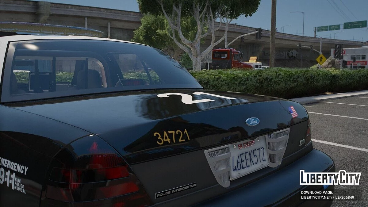 2006 Ford Crown Victoria LA Based v1.0.0 / GTA 5