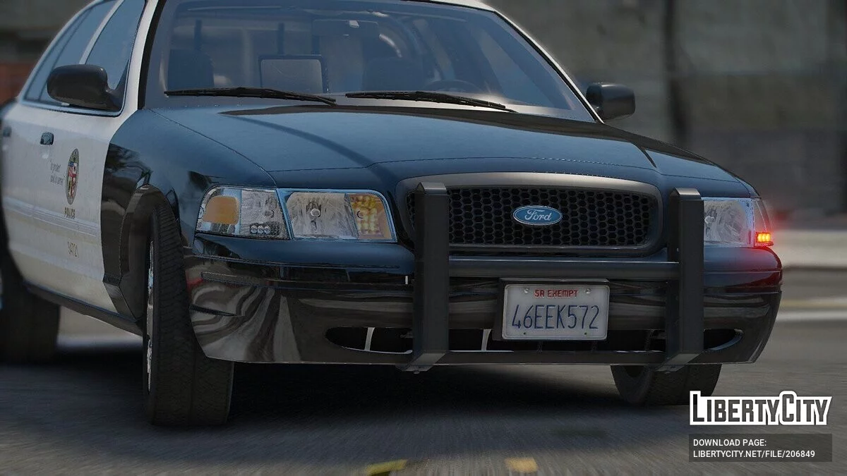 2006 Ford Crown Victoria LA Based v1.0.0 / GTA 5