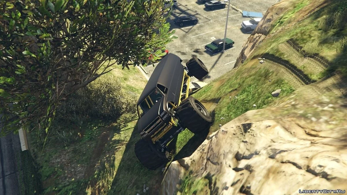 Monster Truck Limo 0.1 / GTA 5