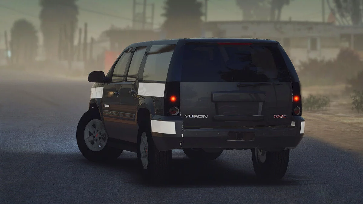 GMC Yukon 2008 v1.0 / GTA 5