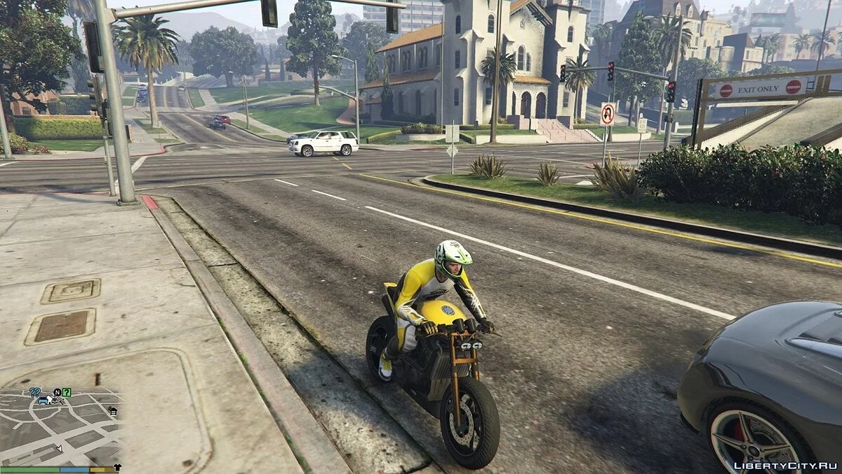 Новый мотошлем для Майкла / GTA 5