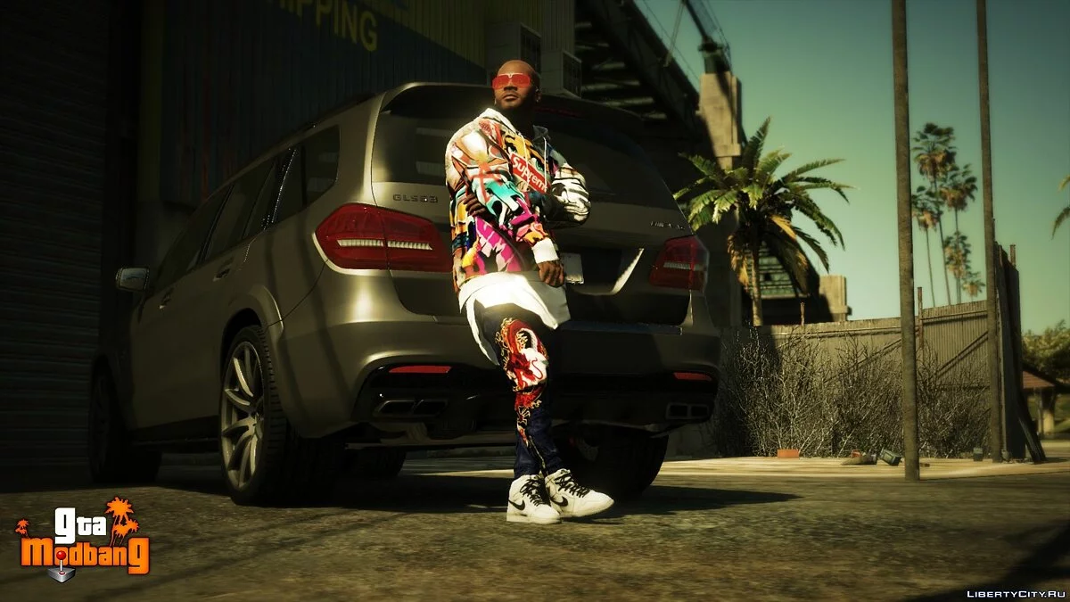 Новая худи для Франклина от фирмы