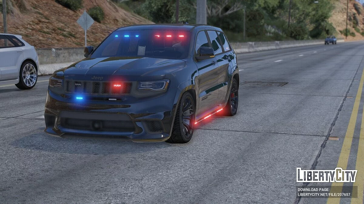 Jeep Grand Cherokee Trackhawk Undercover / GTA 5