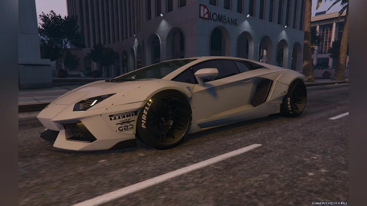 Lamborghini Aventador LP700-4 [LibertyWalk] v1.2 / GTA 5