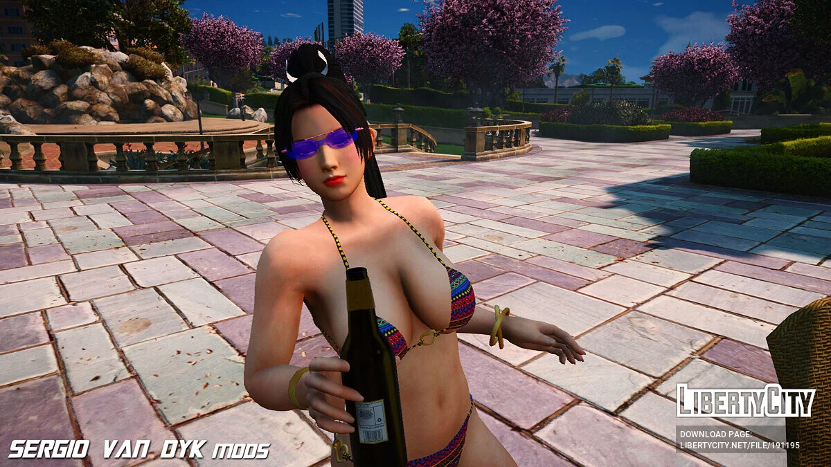 Маи Ширануи из Dead Or Alive в бикини / GTA 5