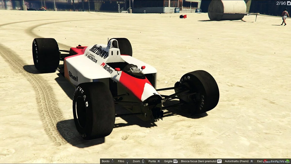 McLaren MP4-4 1988 / GTA 5