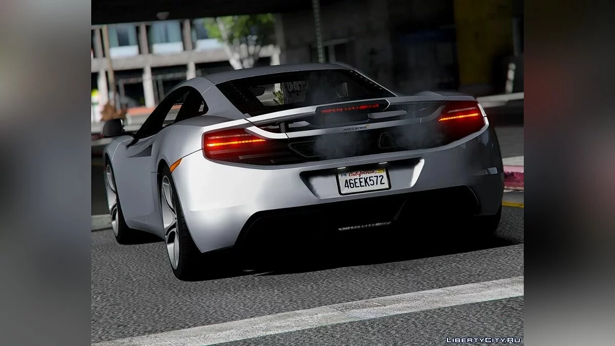 2011 McLaren MP4-12C Coupé  / GTA 5