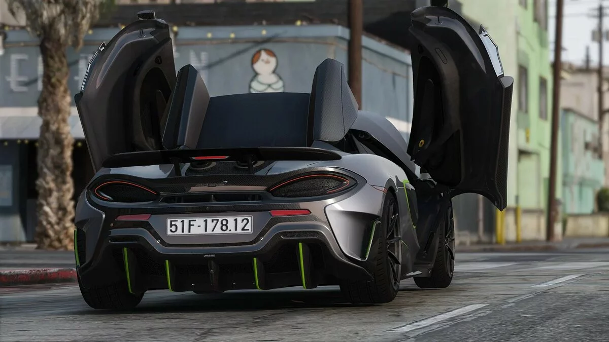 McLaren 600LT Spider v1.1 / GTA 5