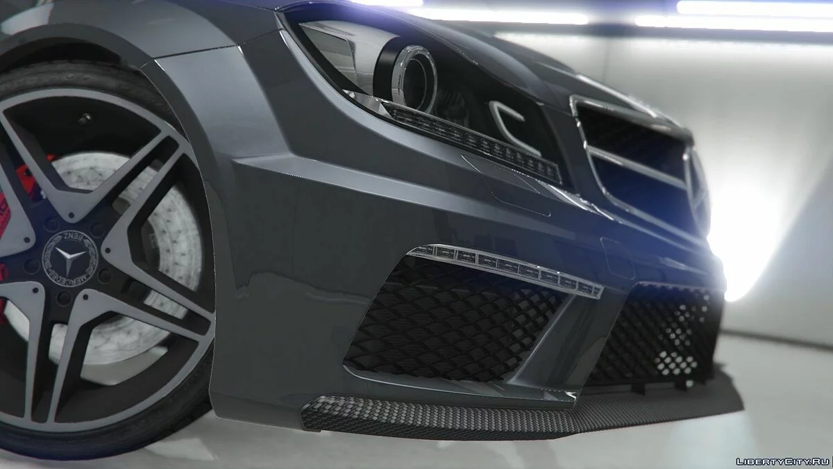 Mercedes-Benz C63 AMG / GTA 5