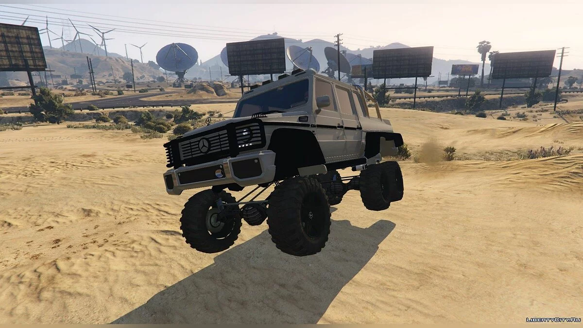 Mercedes Benz G63 AMG 6x6 v1.0 / GTA 5