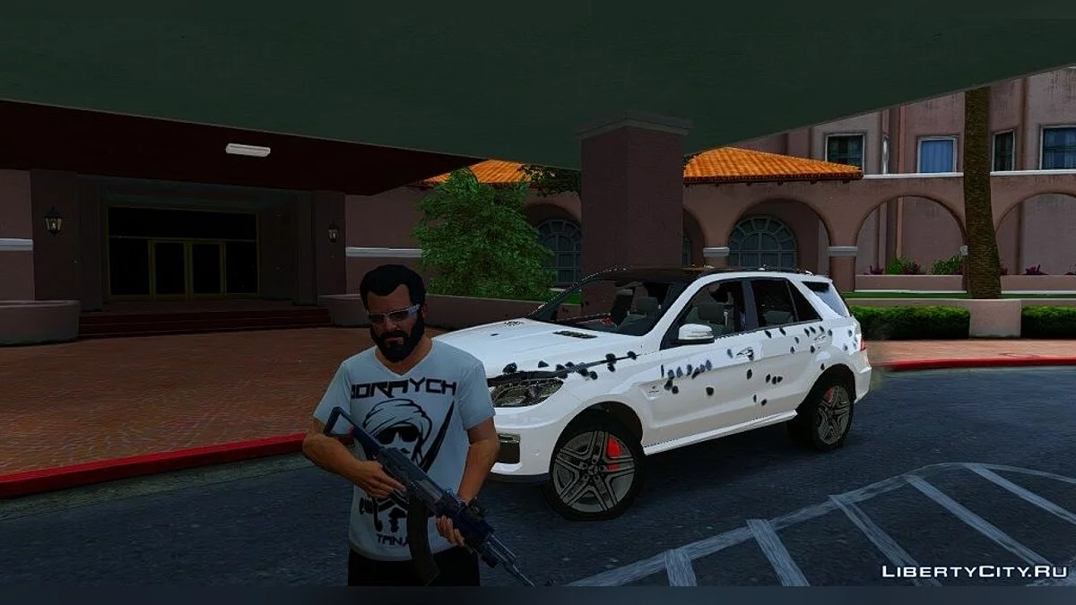 Mercedes-Benz ML63 ///AMG 2014 / GTA 5