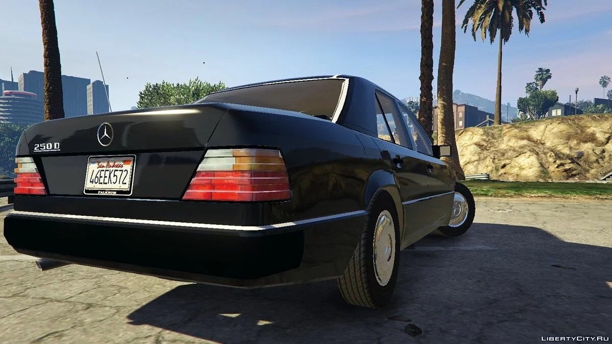 1992 Mercedes-Benz 250D (W124) / GTA 5