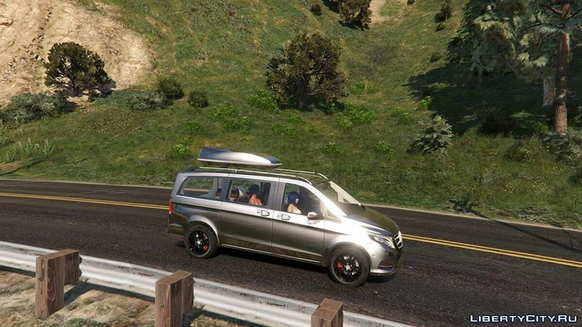 Mercedes-Benz V-class 250 Bluetec 2015 [Add-On] / GTA 5