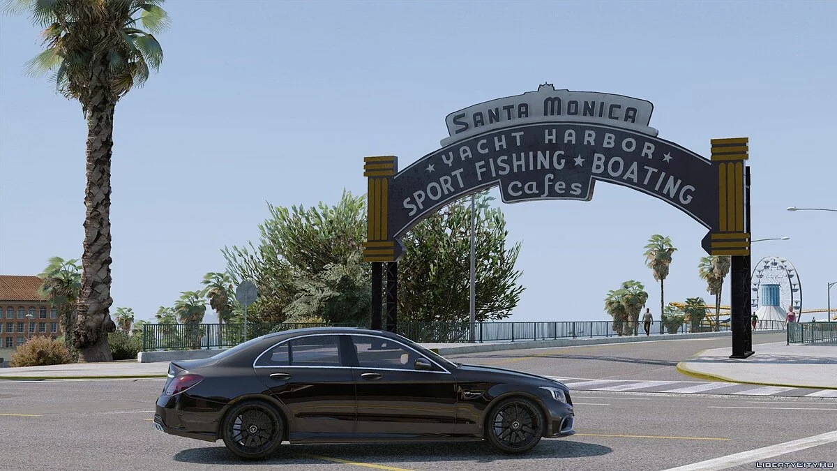2017 Mercedes-AMG C63 S 1.0 / GTA 5