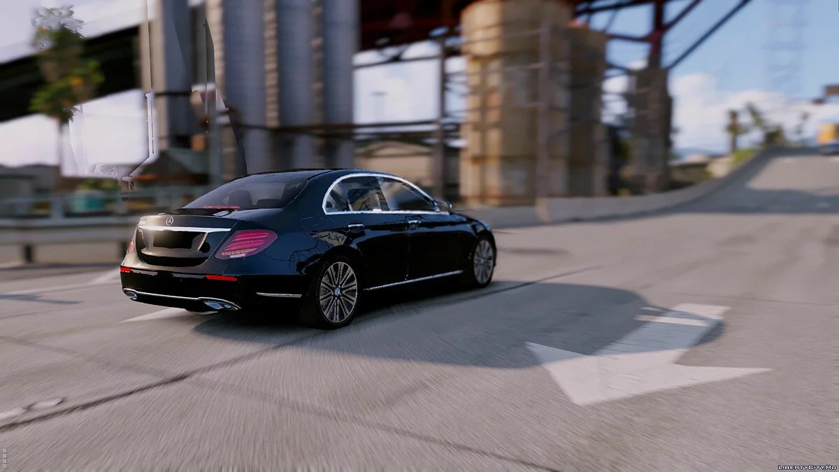 2016 Mercedes-Benz E Class (E350e) 0.5 / GTA 5