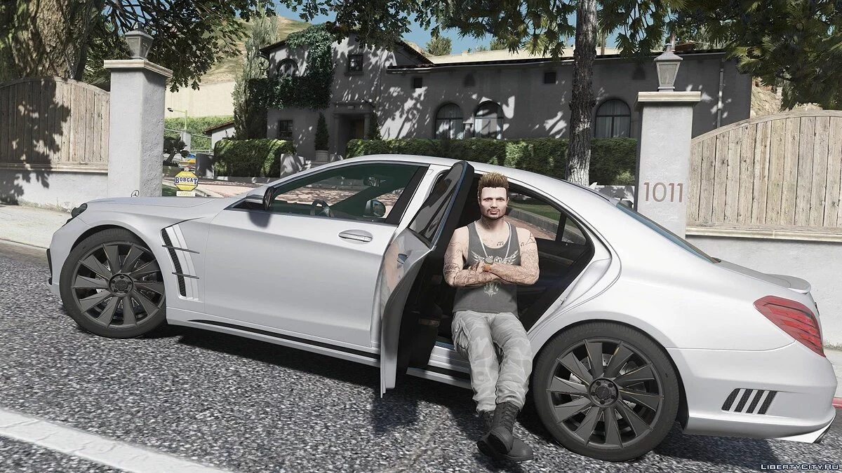 Mercedes S-Class W222 WALD Black Bison / GTA 5