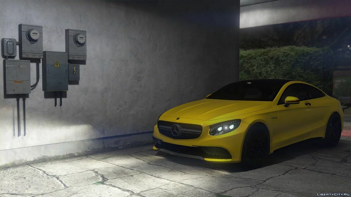 Mercedes-Benz AMG S63 Coupe 1.0 / GTA 5