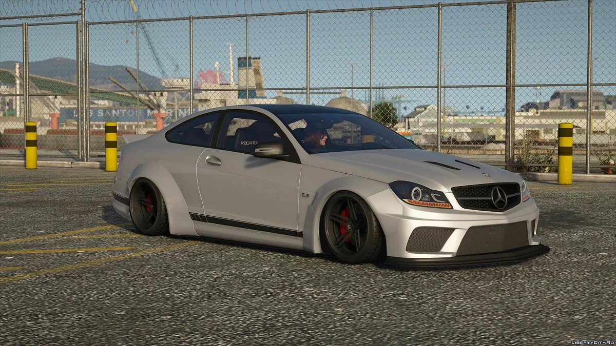 Liberty Walk Mercedes Benz C63 AMG [Add-On | Template] 1.0 / GTA 5