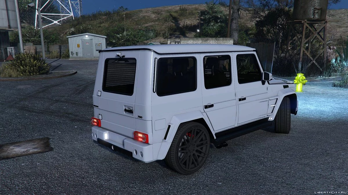 Mercedes-Benz BRABUS 700 1.0 / GTA 5