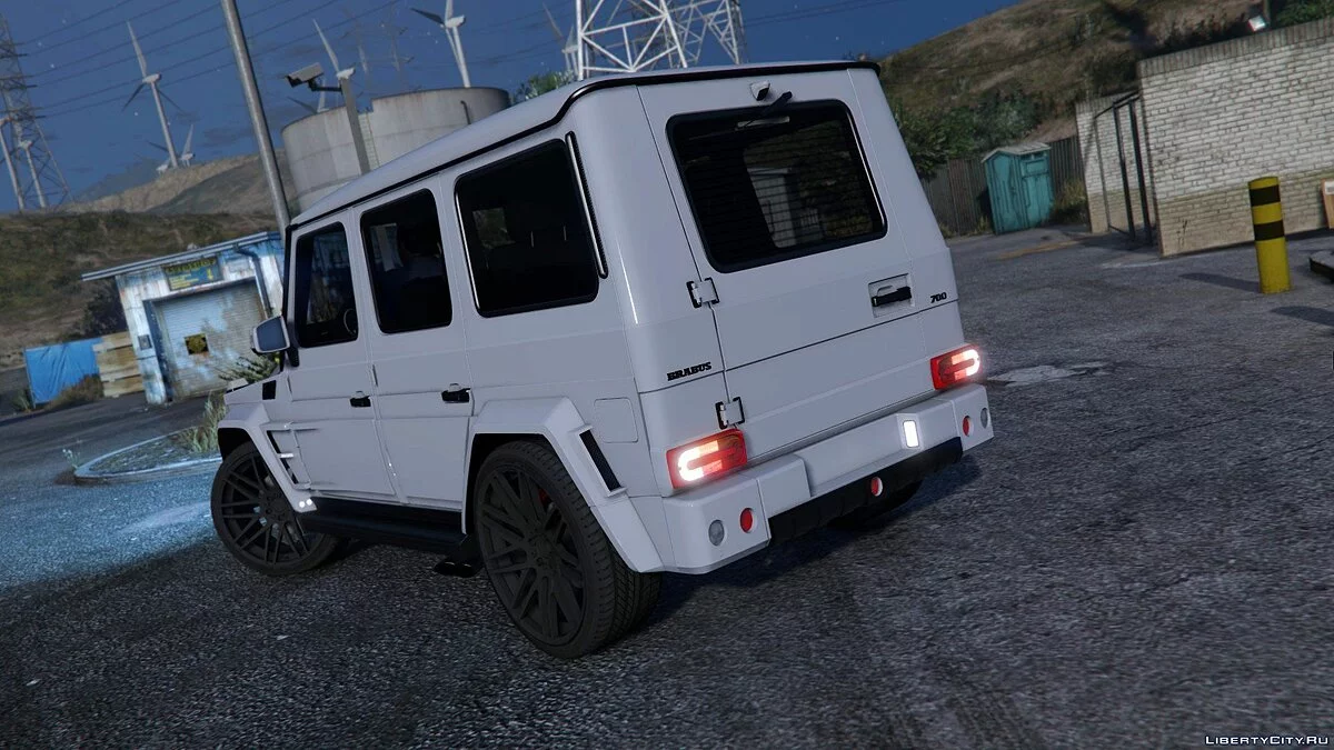 Mercedes-Benz BRABUS 700 1.0 / GTA 5