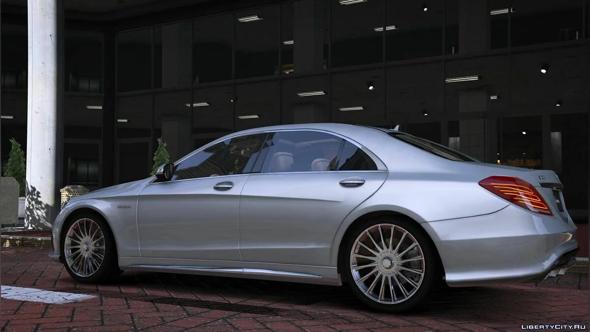 Mercedes Benz S65 AMG W222 2014 1.0 / GTA 5