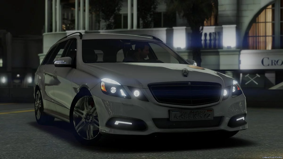 Mercedes-Benz E300 estate 1.0 / GTA 5