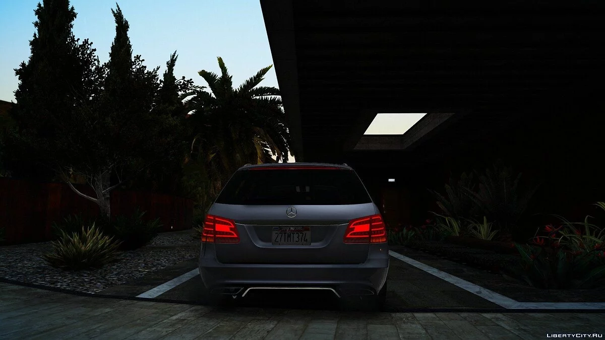 Mercedes-Benz E-Class Estate 2014 [Add-On / Replace] / GTA 5
