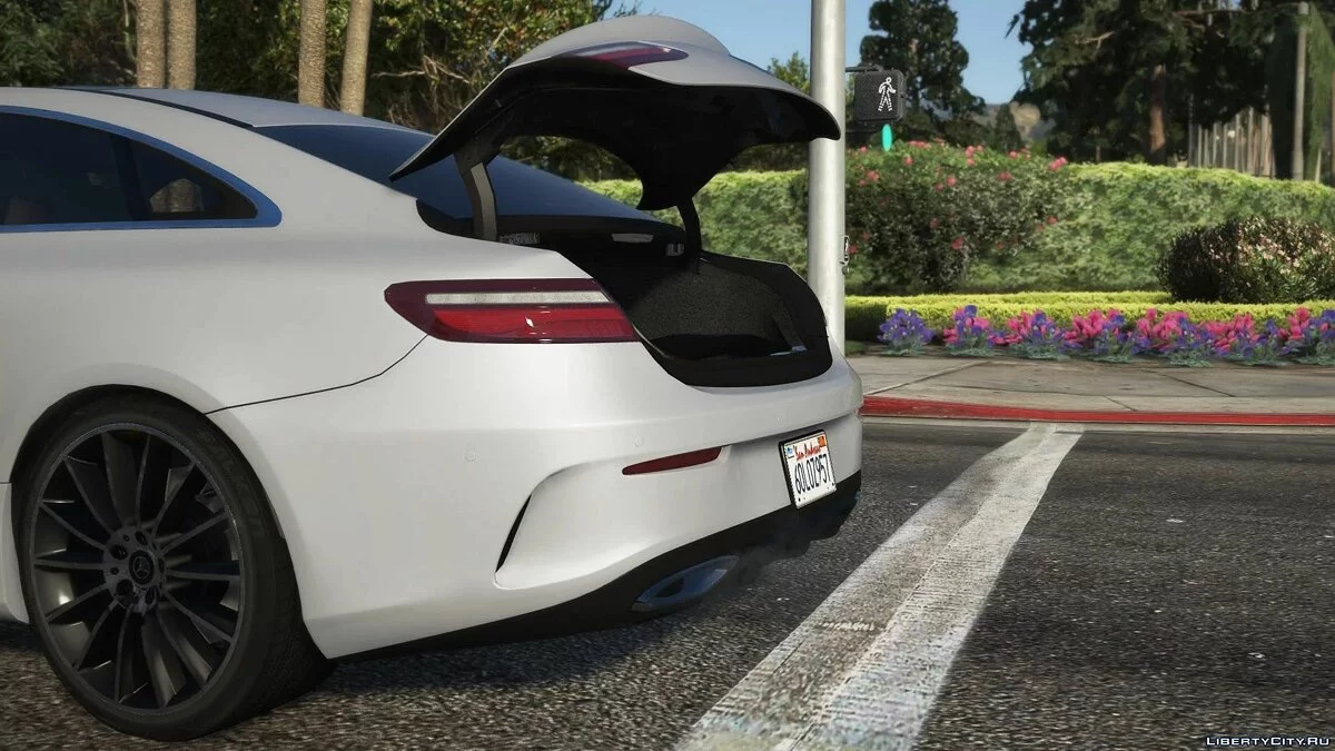 2019 Mercedes-Benz E400 4matic (C238) [Add-On | Replace] 1.0 / GTA 5