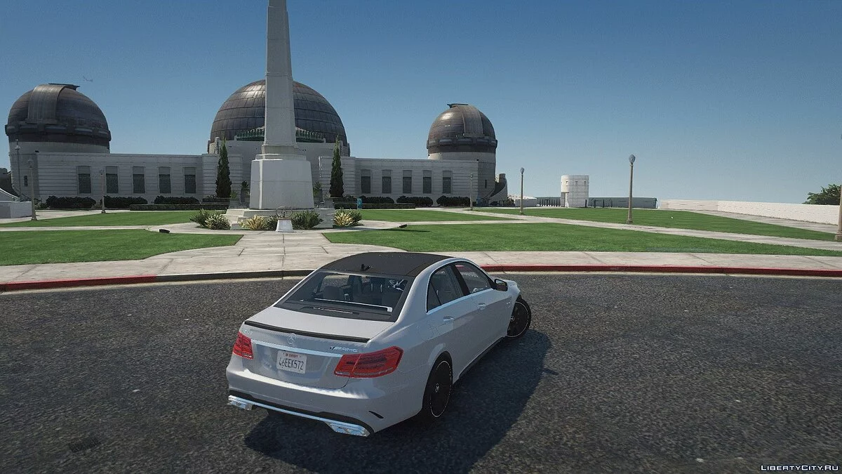 Mercedes-Benz E63 S AMG [Add-On | LODs | Tuning | Sound | Template] 1.0 / GTA 5