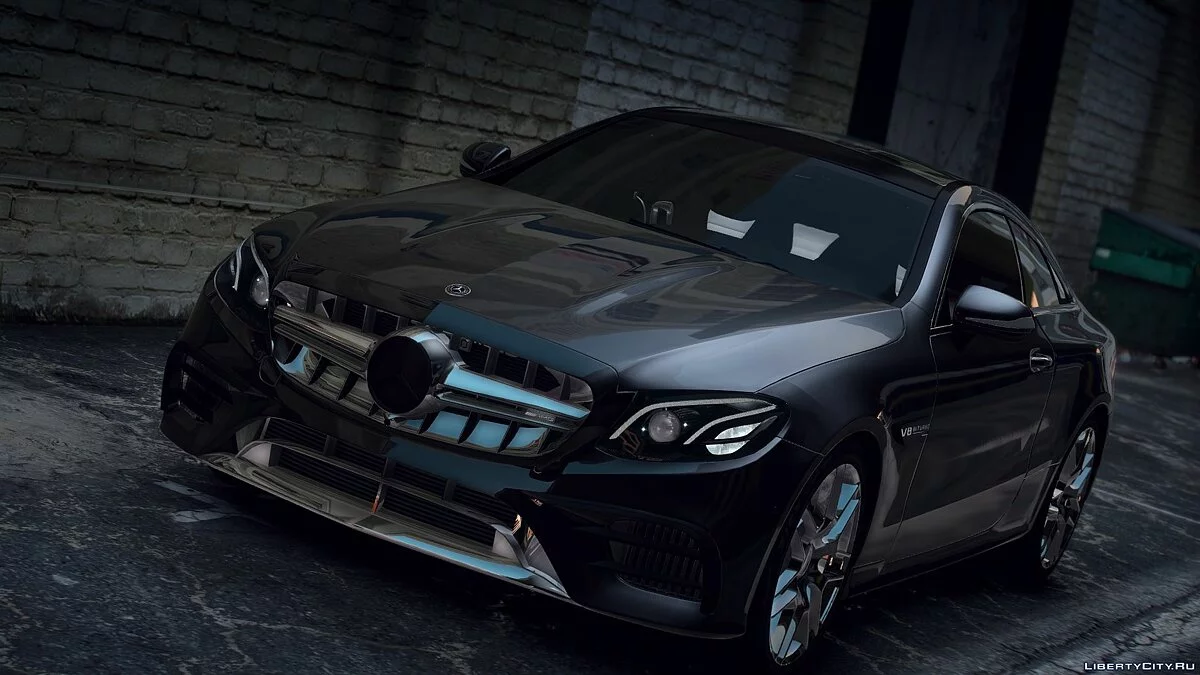 Mercedes-Benz E63 S AMG Coupe / GTA 5