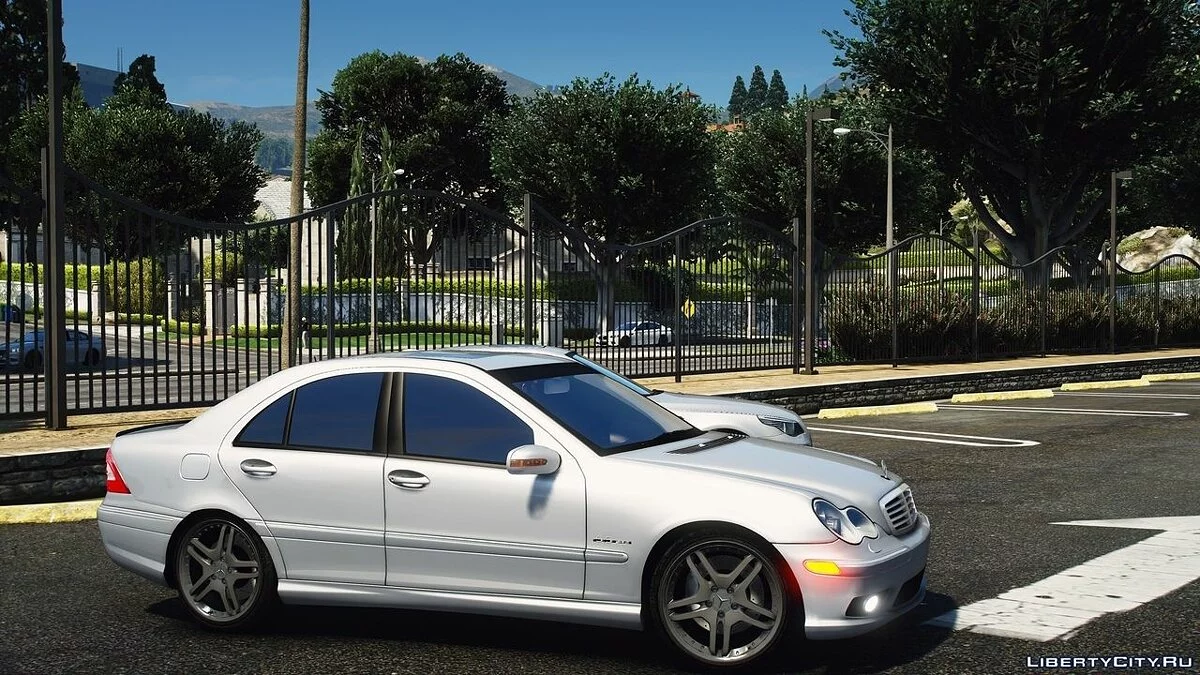 Mercedes-Benz C55 AMG W203 / GTA 5
