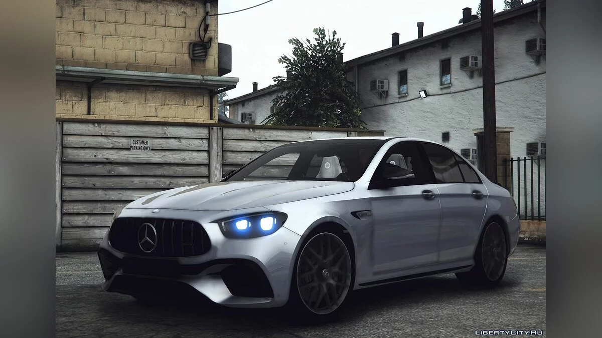 Mercedes-Benz E63S AMG 2020 / GTA 5
