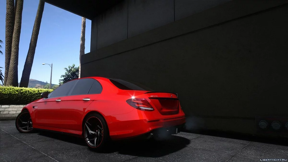 Mercedes-Benz E63 TopCar / GTA 5
