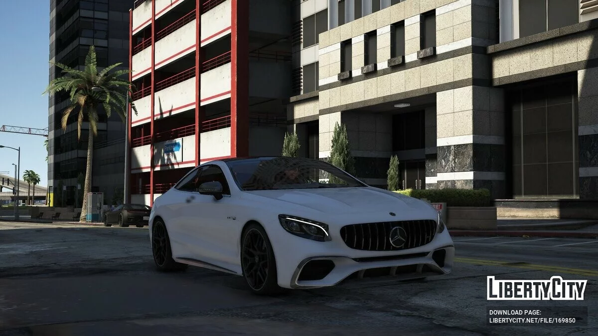 Mercedes-Benz S63 AMG / GTA 5