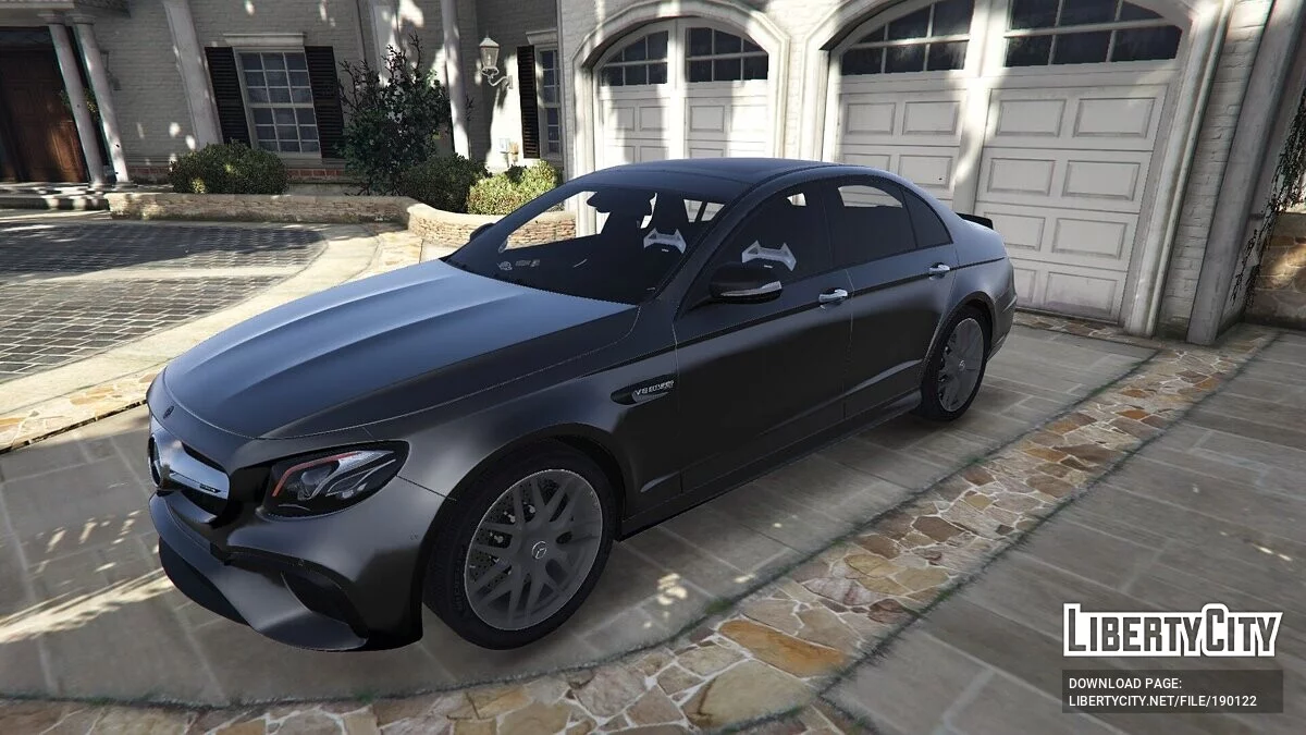 Mercedes-Benz E63s AMG / GTA 5