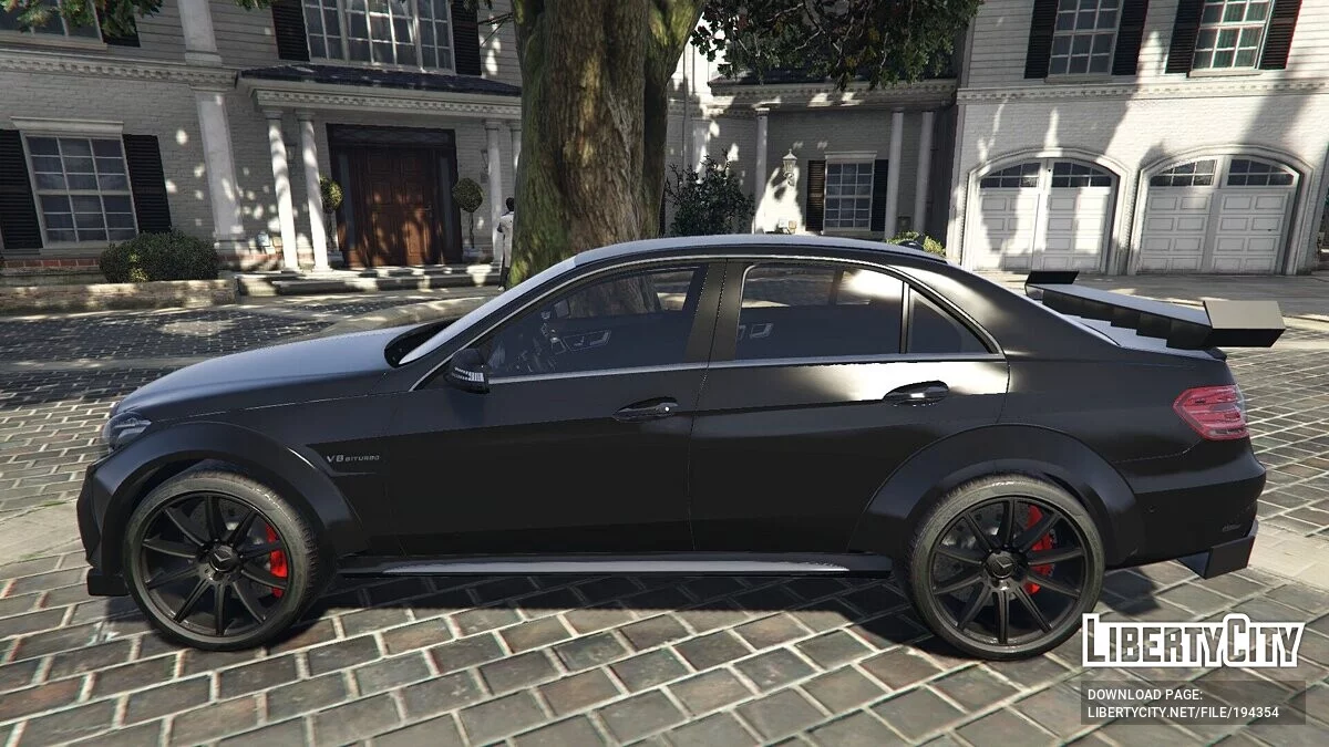 Mercedes-Benz E63 AMG / GTA 5