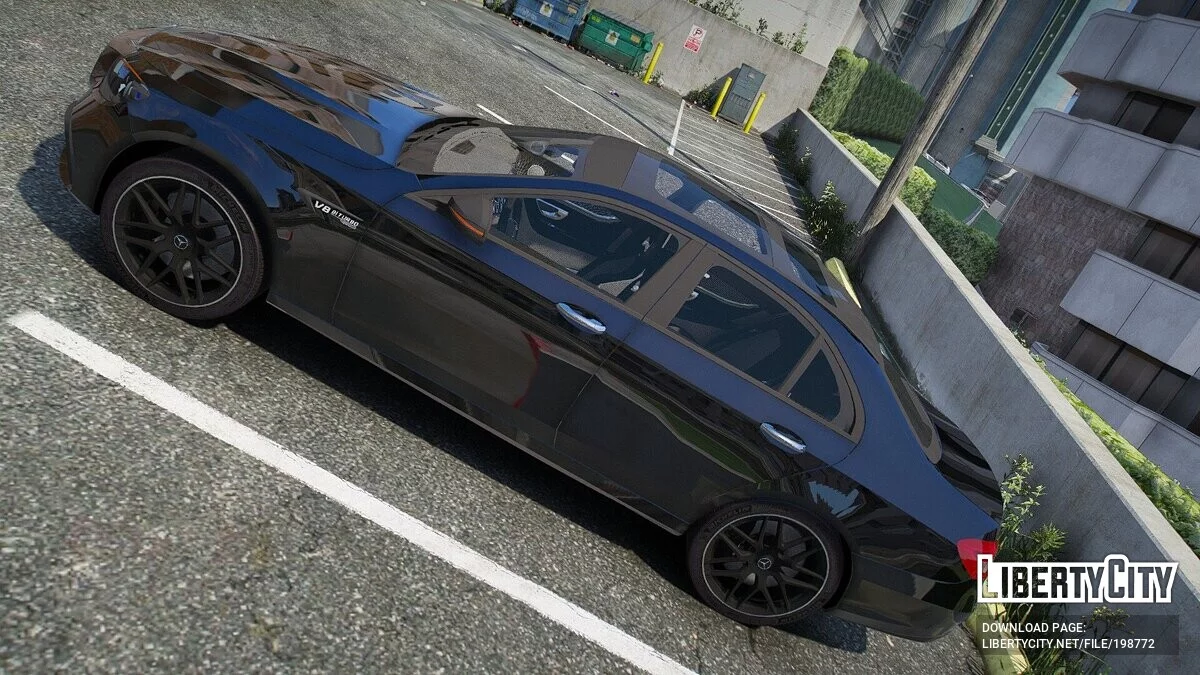 Mercedes-Benz E63 AMG / GTA 5