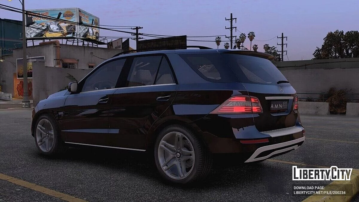 Mercedes-Benz ML350 W166 2016-2017 / GTA 5