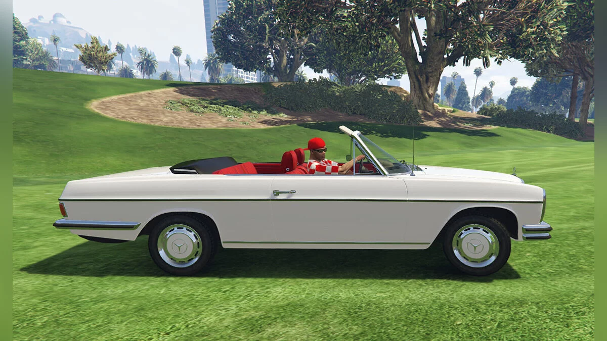Mercedes-Benz W114 Cabrio v1.0 / GTA 5