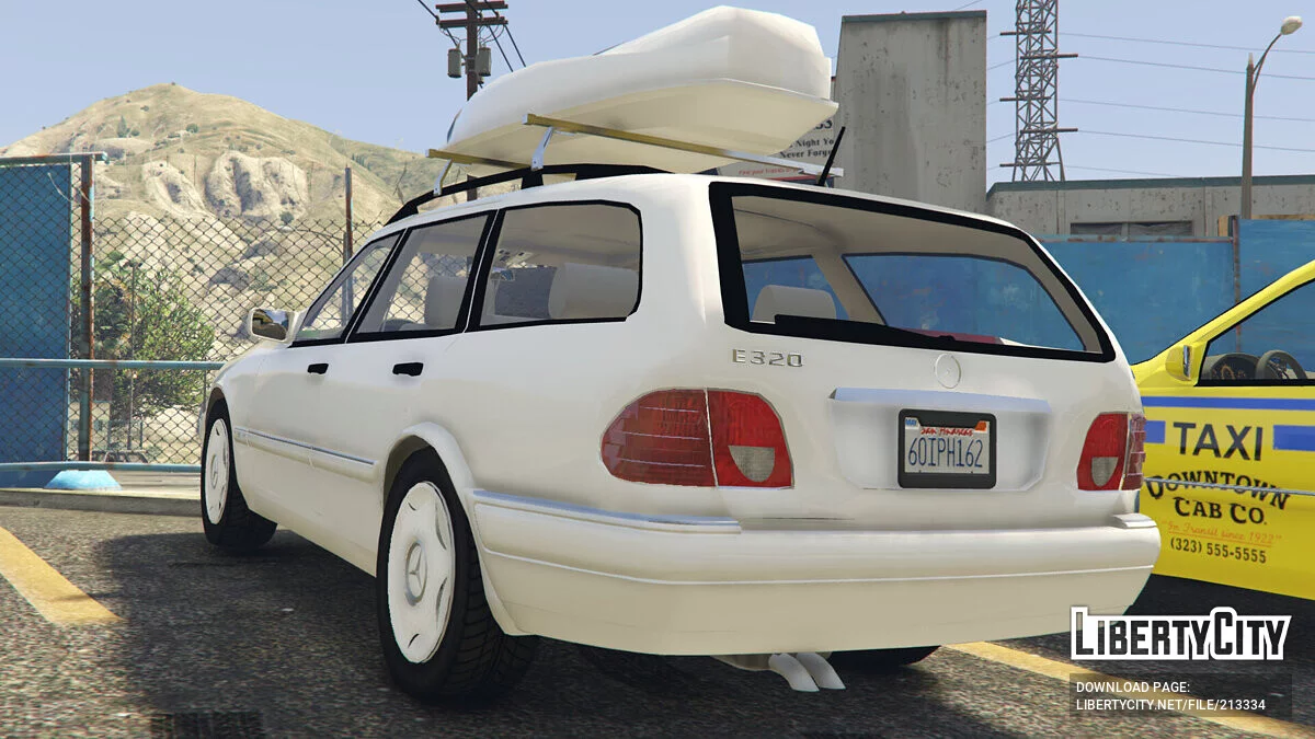 Mercedes-Benz E320 T-Modell Wagon W210 1.0 / GTA 5